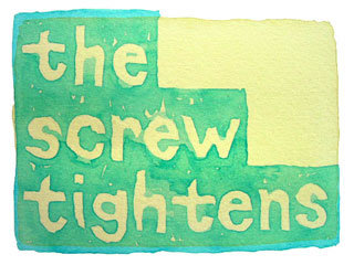 the screw tightens